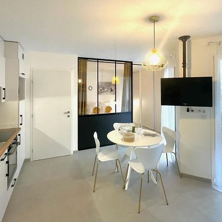 Le Quartz Tresum In A Modern Residence Near The Lake Garage Included Аннесі Екстер'єр фото