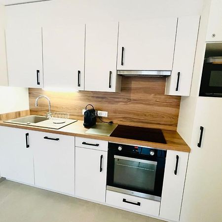 Le Quartz Tresum In A Modern Residence Near The Lake Garage Included Аннесі Екстер'єр фото