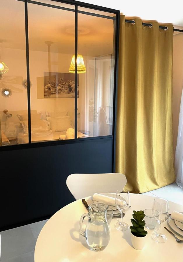 Le Quartz Tresum In A Modern Residence Near The Lake Garage Included Аннесі Екстер'єр фото